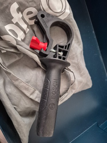Bosch side handle - bosch,