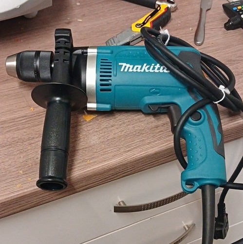 Makita hp1631 710w 240v 13mm - hp1631,