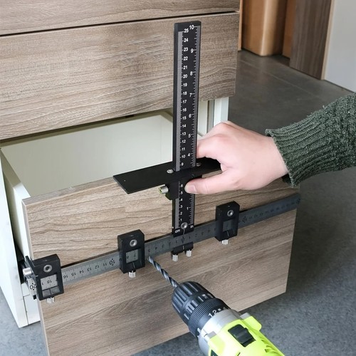 Cabinet hardware jig - hardware,