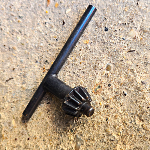 Drill chuck key handle - drill, t-handle
